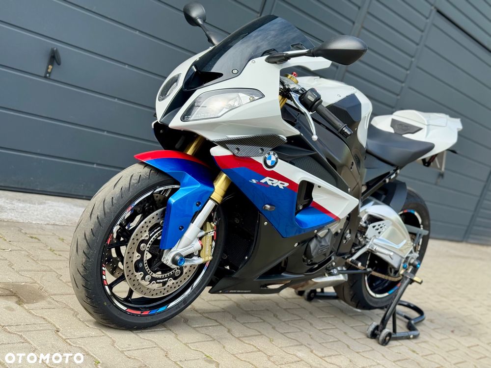 BMW S - 15