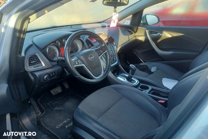 Galerie admisie 55584234 Opel Astra J [2009 - 2012] Sports Tourer wag - 9
