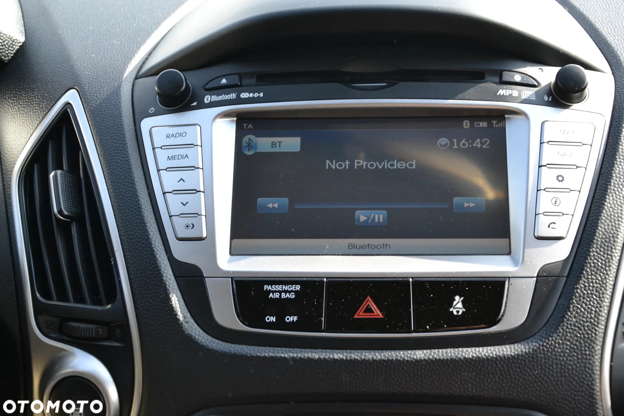 Hyundai ix35 2.0 CRDi Premium 4WD - 16