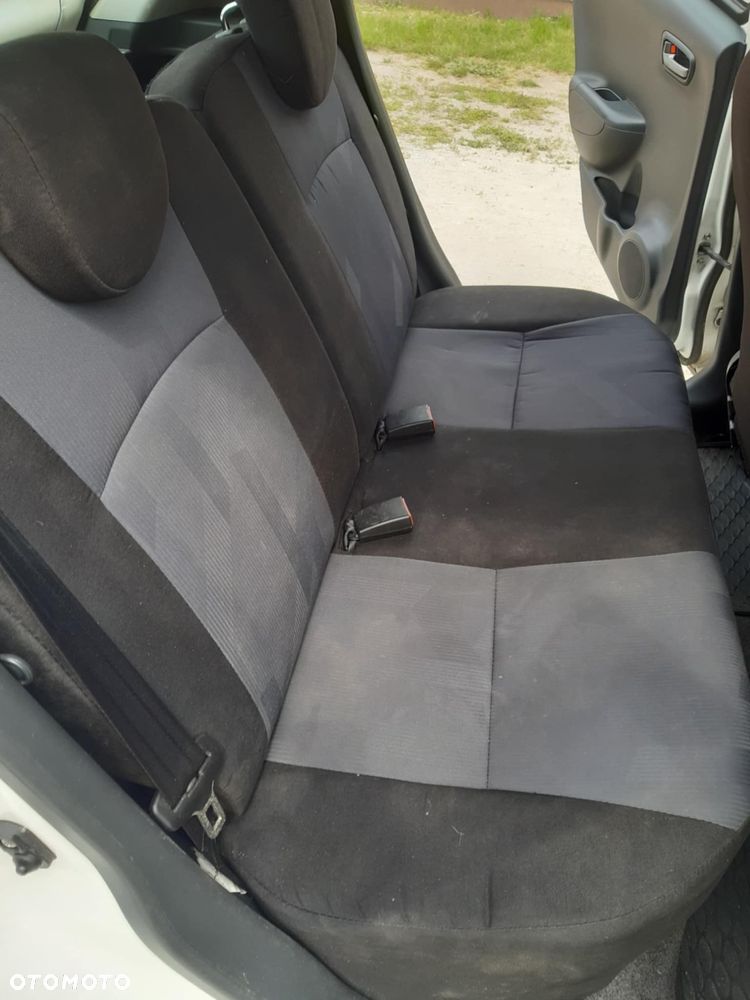 Suzuki Alto 1.0 City - 18