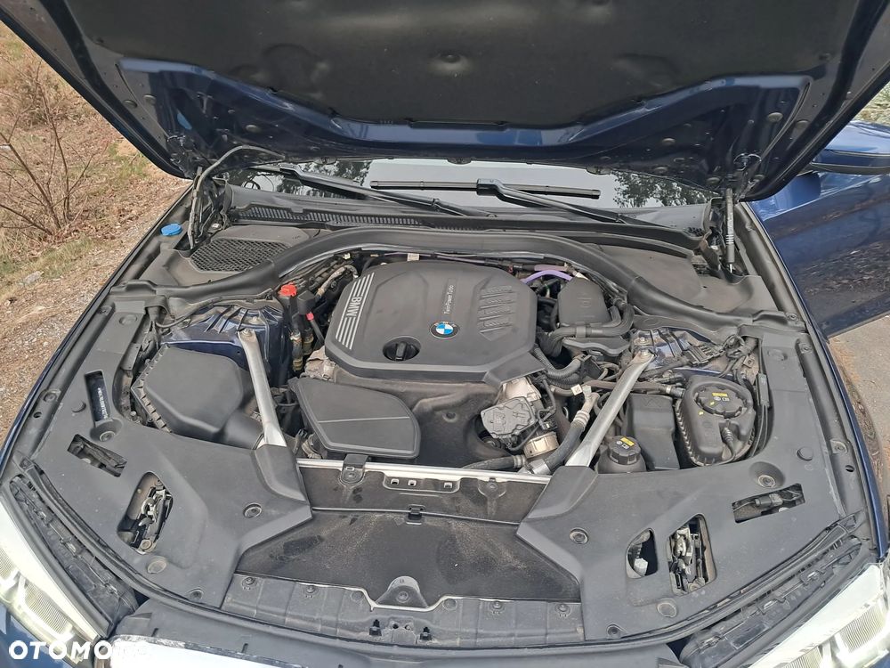 BMW Seria 5 520d Luxury Line - 10