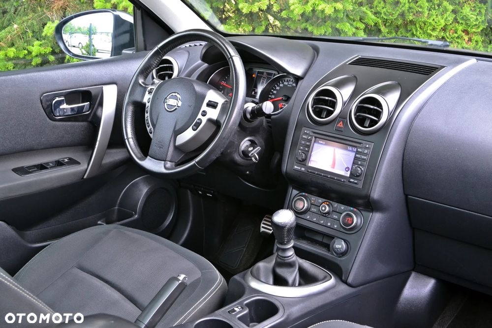 Nissan Qashqai - 23