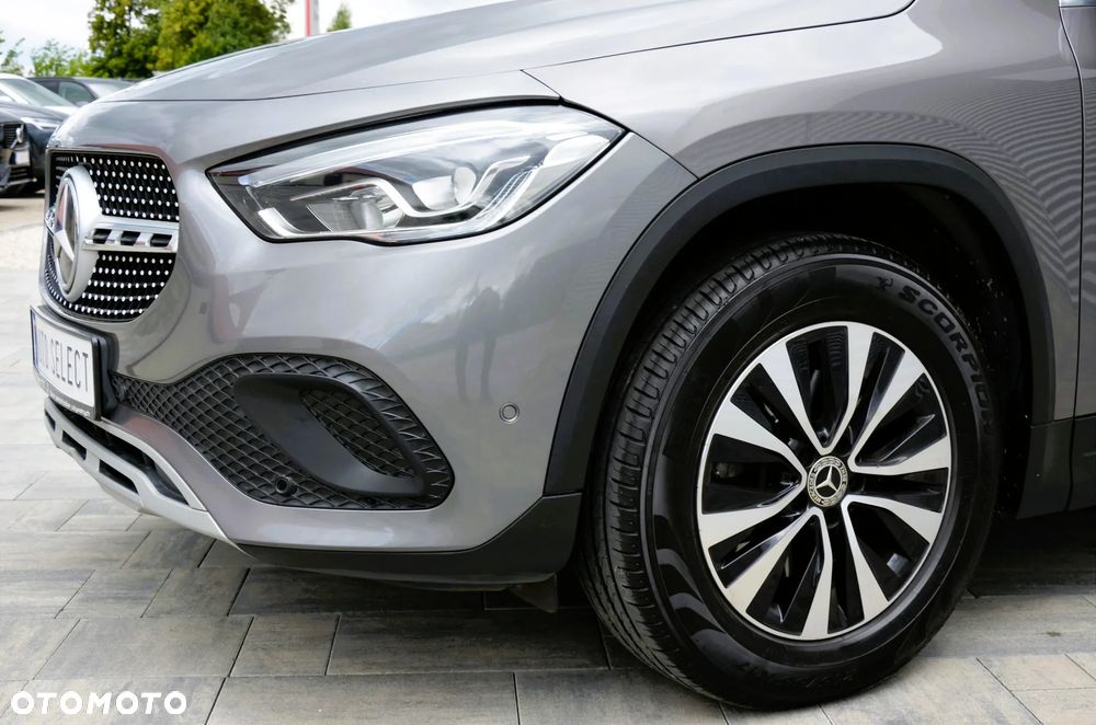 Mercedes-Benz GLA 180 d Style - 14