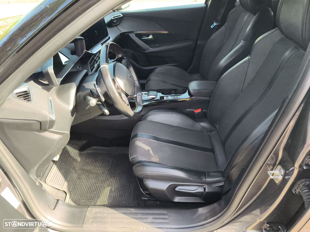 Peugeot 2008 1.5 BlueHDi GT Line EAT8 - 4