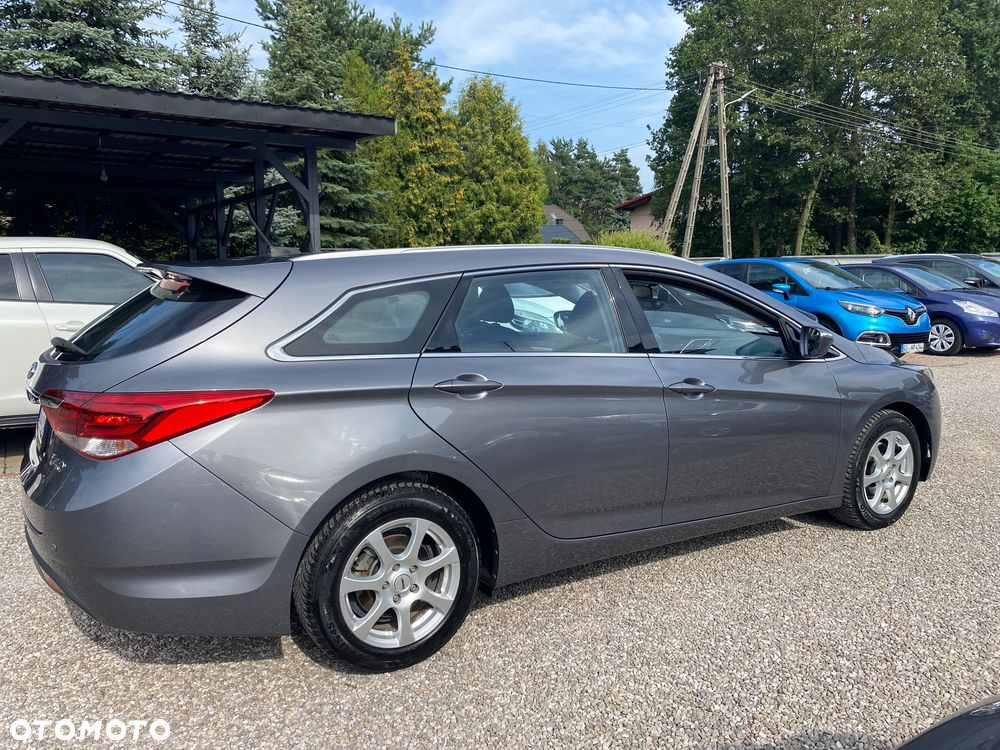 Hyundai i40 1.6 GDI Comfort + - 8