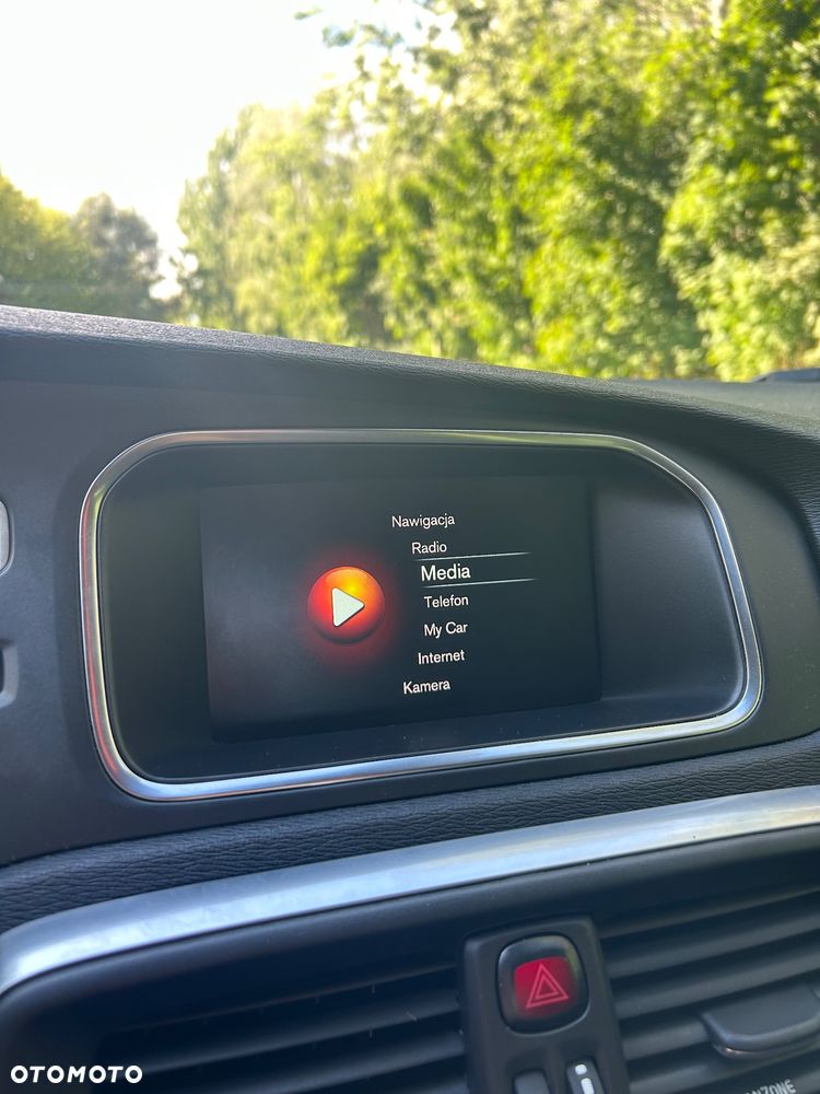 Volvo V40 D2 Drive-E SCR Momentum - 12