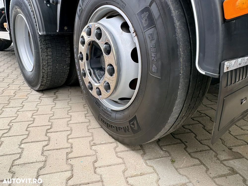 Volvo FM330 6x2/2 EURO5 - 31