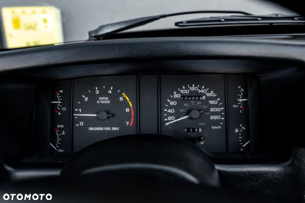 Ford Mustang 5.0 GT - 28
