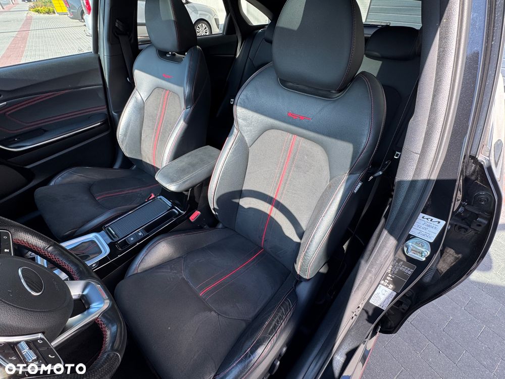 Kia ProCeed 1.6 T-GDI DCT7 OPF GT - 32