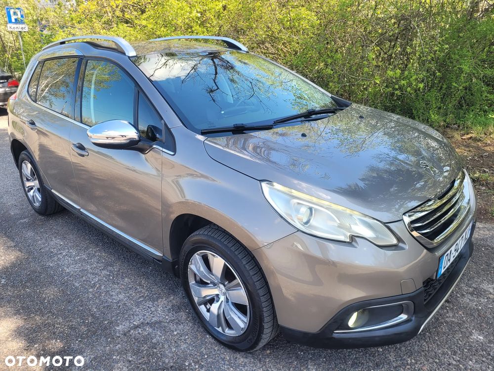Peugeot 2008 e-HDi FAP 92 STOP & START Active - 8
