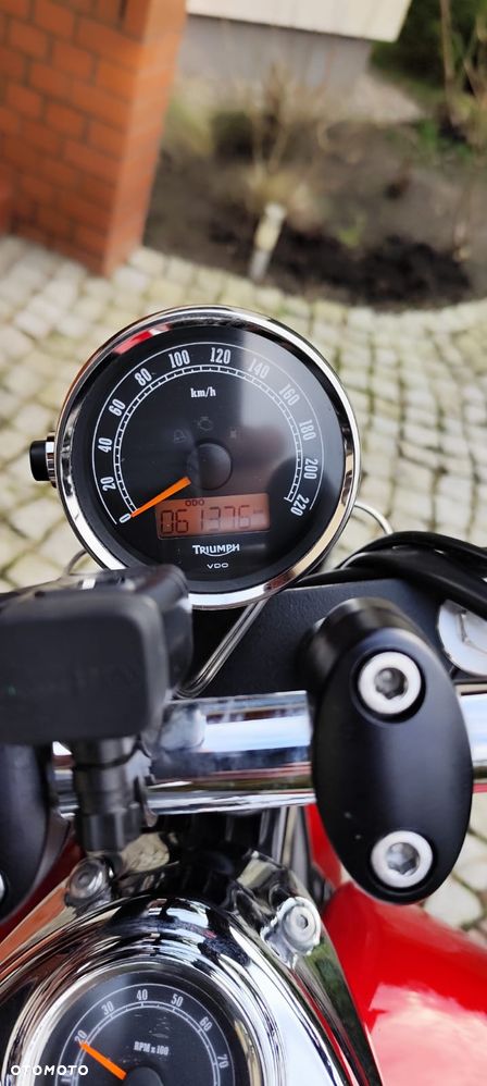 Triumph Speedmaster - 9