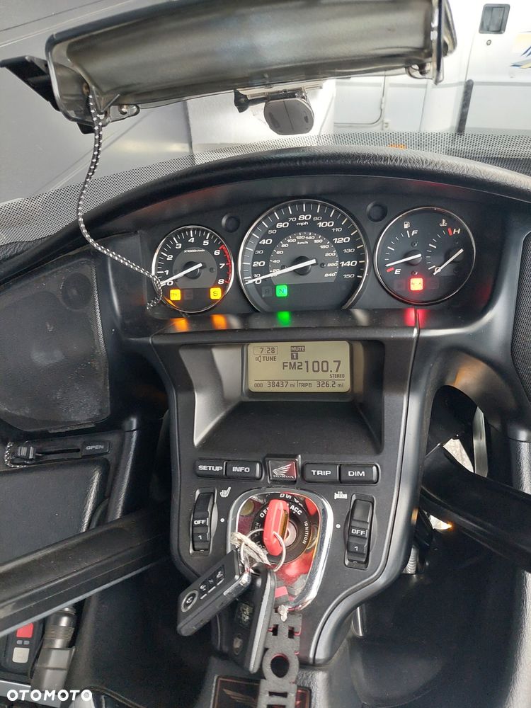 Honda GL - 10