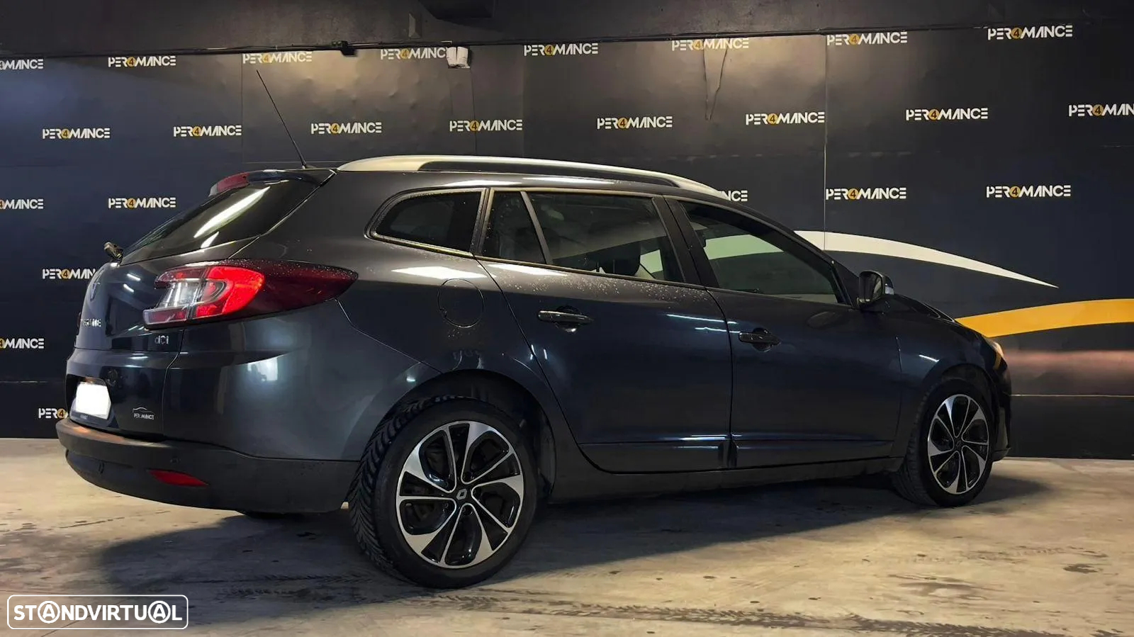Renault Mégane Sport Tourer 1.5 dCi Dynamique SS - 20