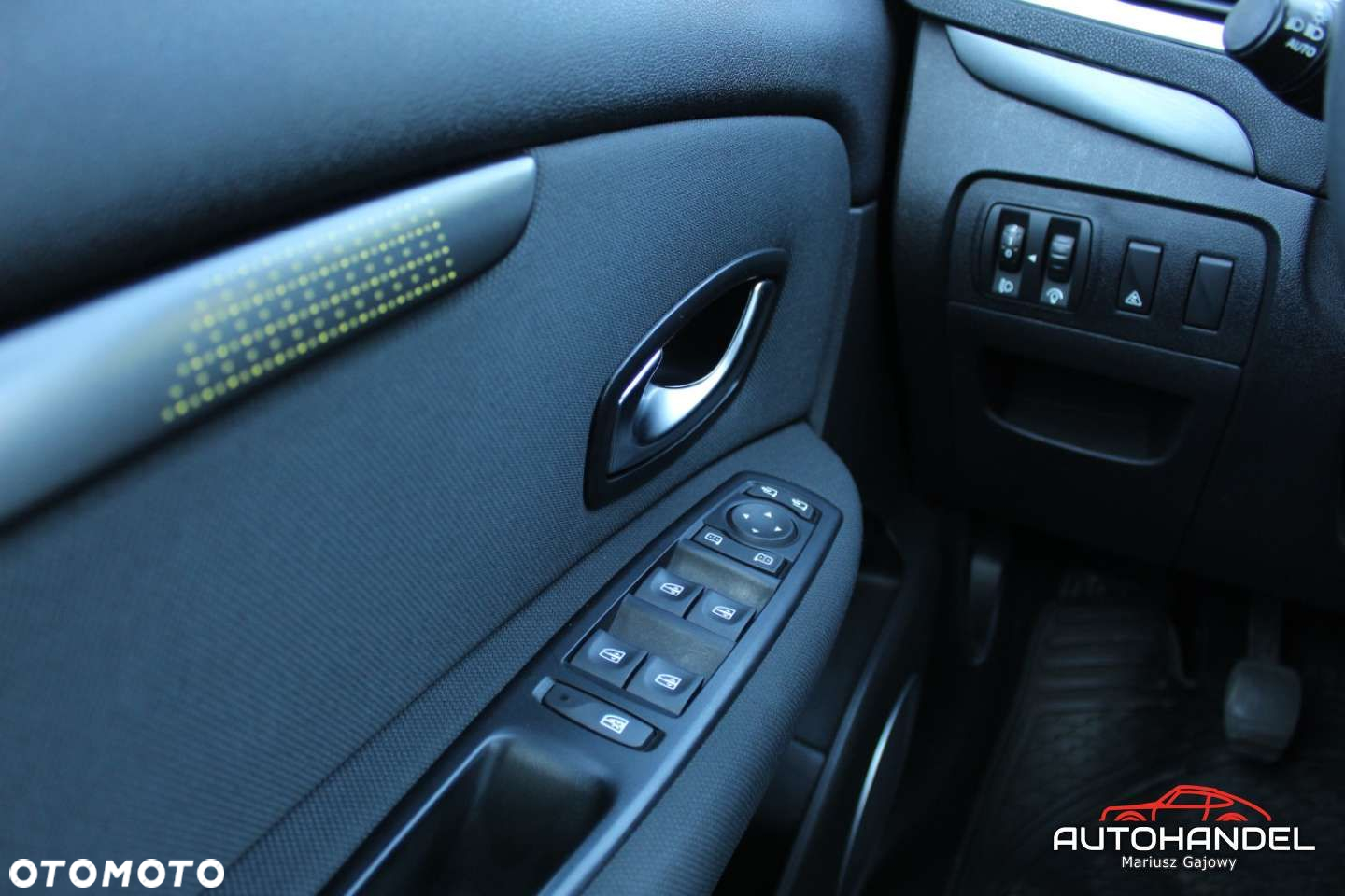 Renault Scenic - 7