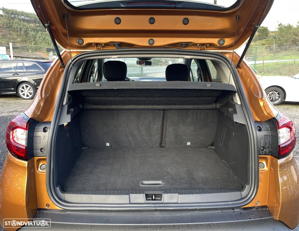 Renault Captur 0.9 TCE Exclusive - 21