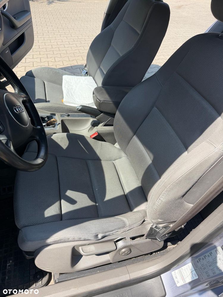 Audi A4 Avant 1.9 TDI - 10