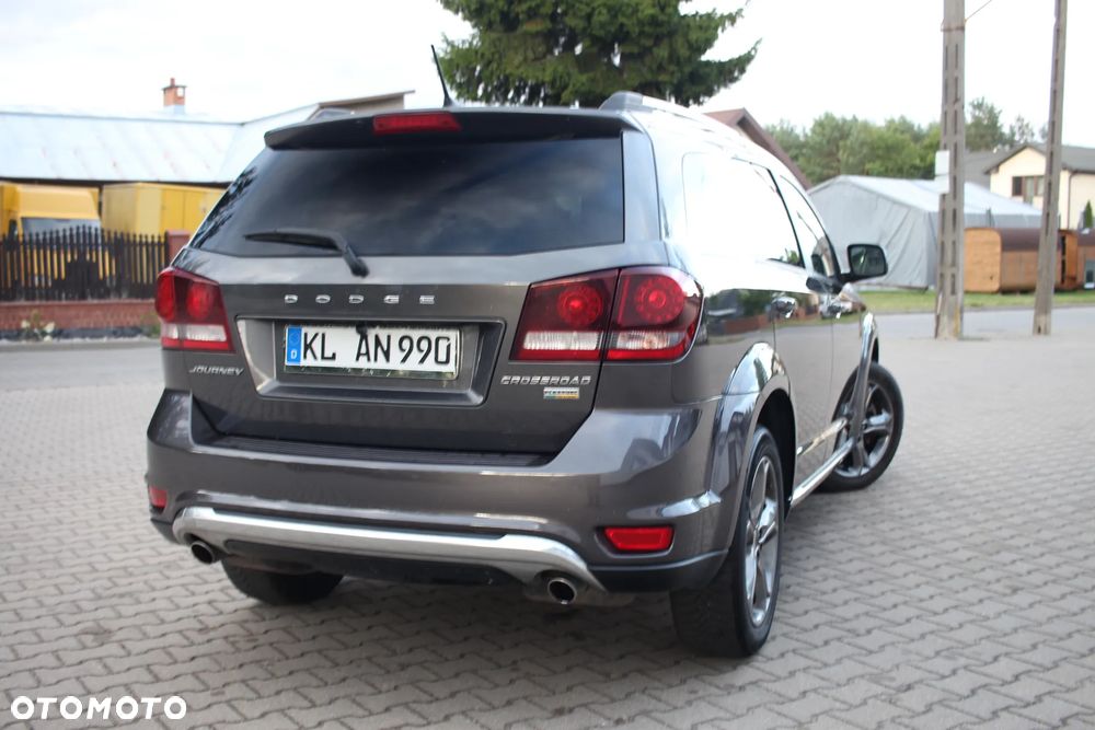 Dodge Journey - 8