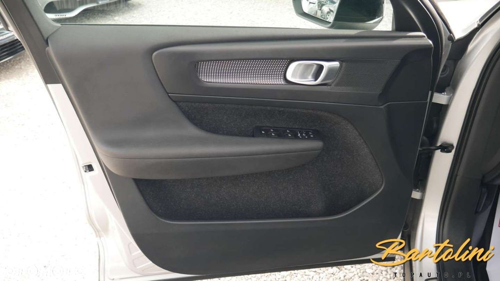 Volvo XC 40 - 13