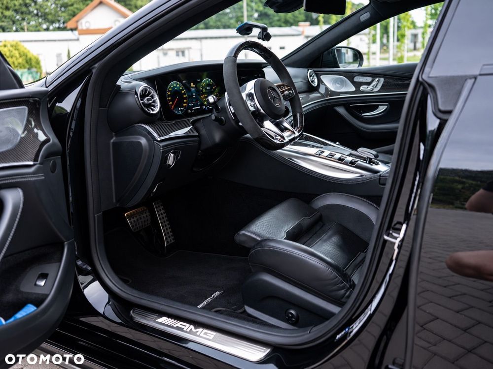 Mercedes-Benz AMG GT 63 S 4Matic+ Speedshift MCT 9G - 15