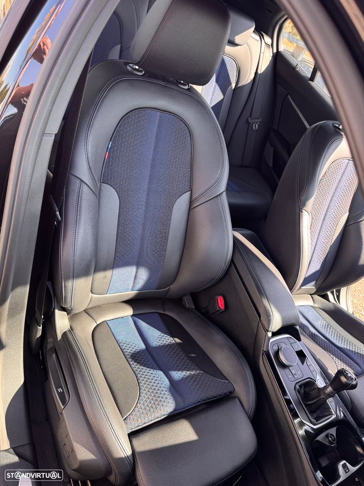 BMW 116 d Pack Desportivo M - 5
