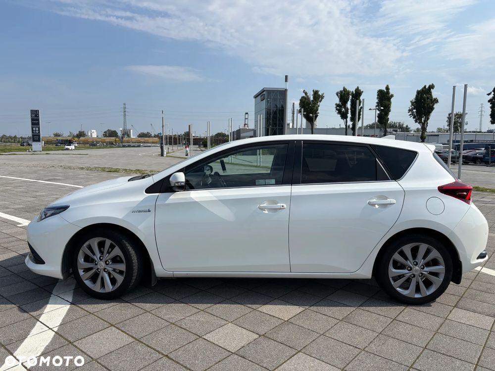 Toyota Auris - 7