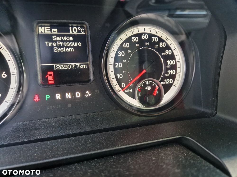 Dodge RAM - 14