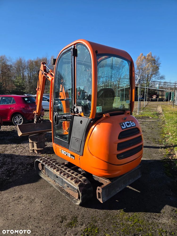 JCB 8018cts - 9