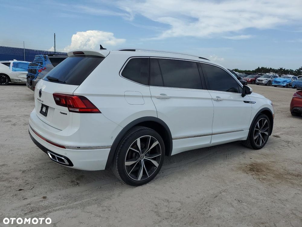 Volkswagen Tiguan - 4