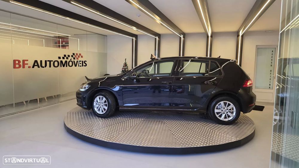 VW Golf 1.6 TDi Confortline - 14