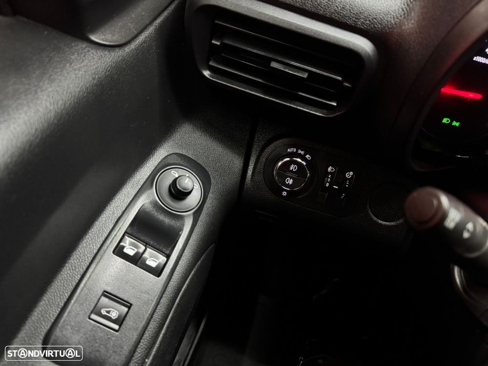 Opel Combo 1.5 CDTi L1H1 Innovation - 14