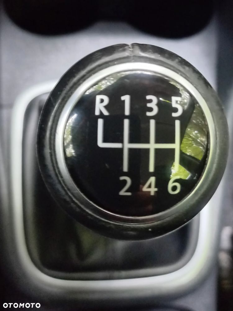 Volkswagen Polo 1.2 TSI Highline - 18