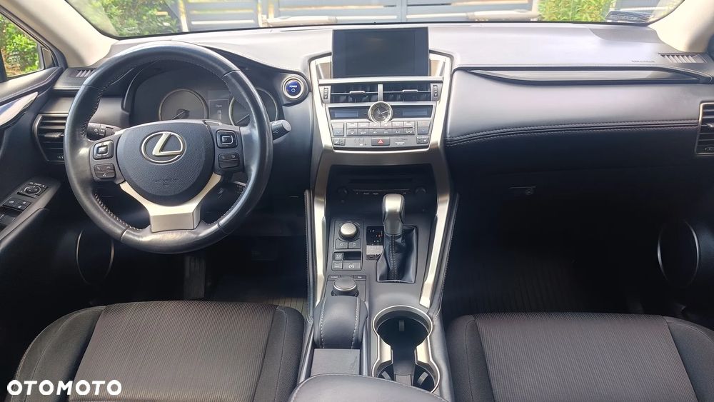 Lexus NX 300h Elite AWD - 5