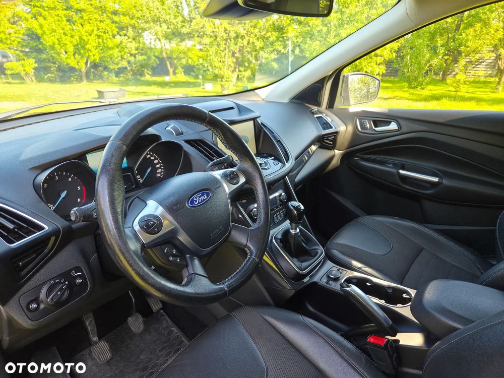 Ford Kuga 2.0 TDCi 4WD Titanium Plus - 8