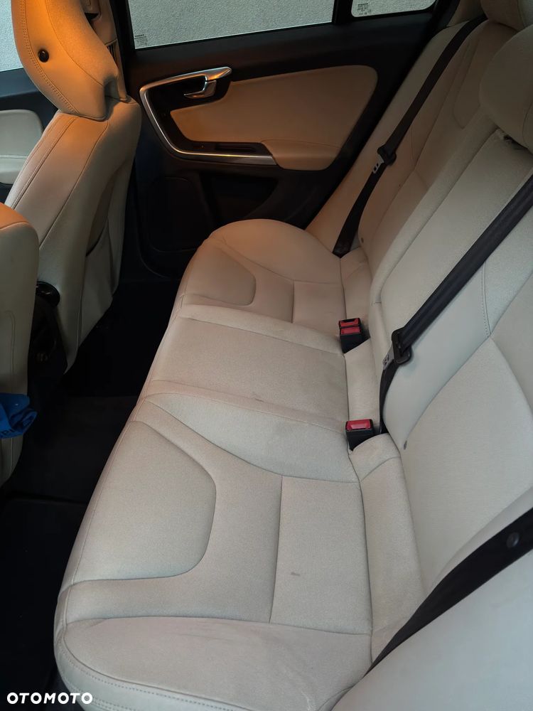 Volvo S60 D3 - 8