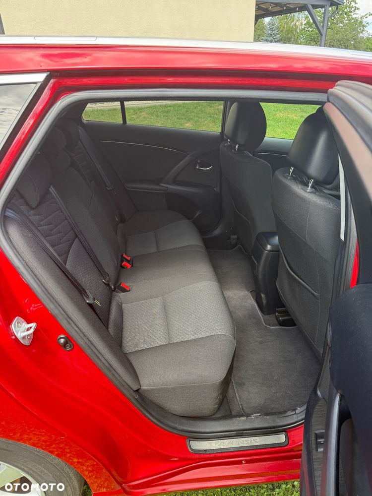 Toyota Avensis 2.2 D-4D Sol Plus NAVI - 8