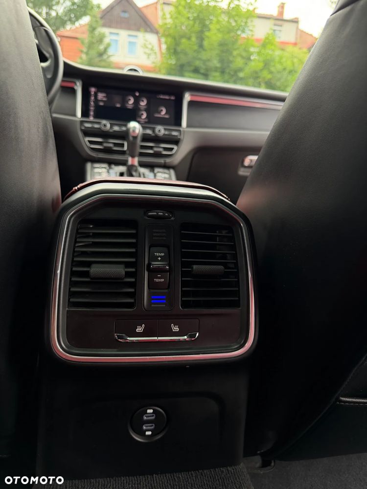 Porsche Macan GTS - 21
