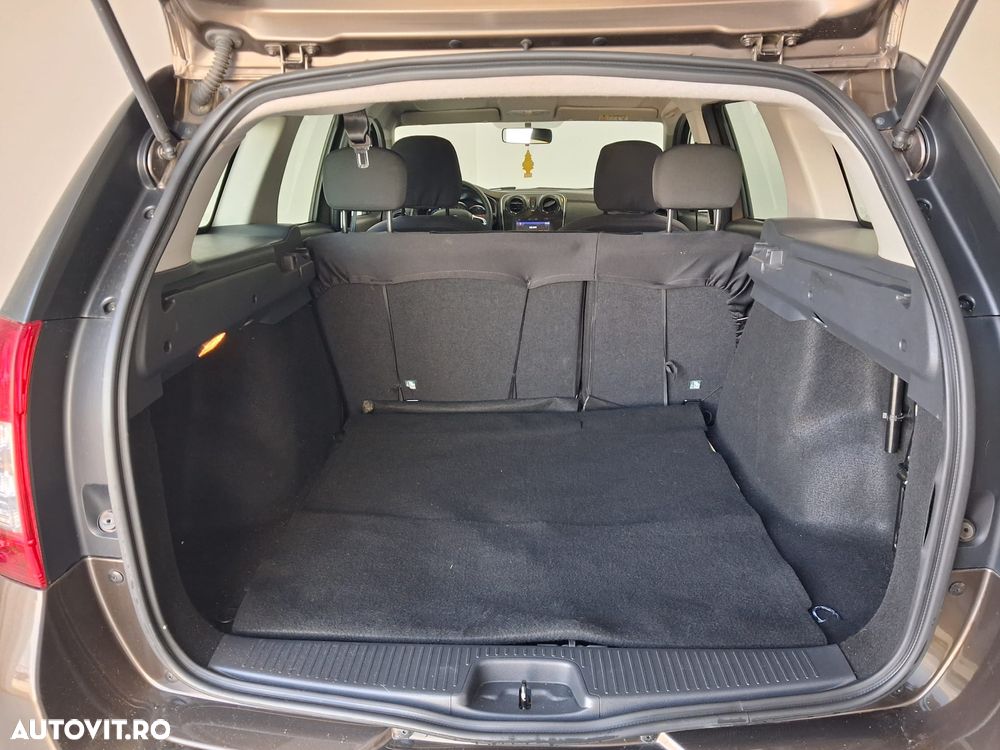 Dacia Logan 1.0 SCe Ambiance - 12