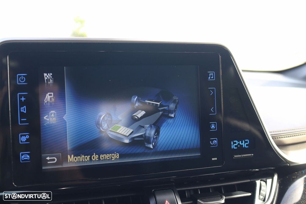 Toyota C-HR 1.8 Hybrid Exclusive+P.Luxury - 34
