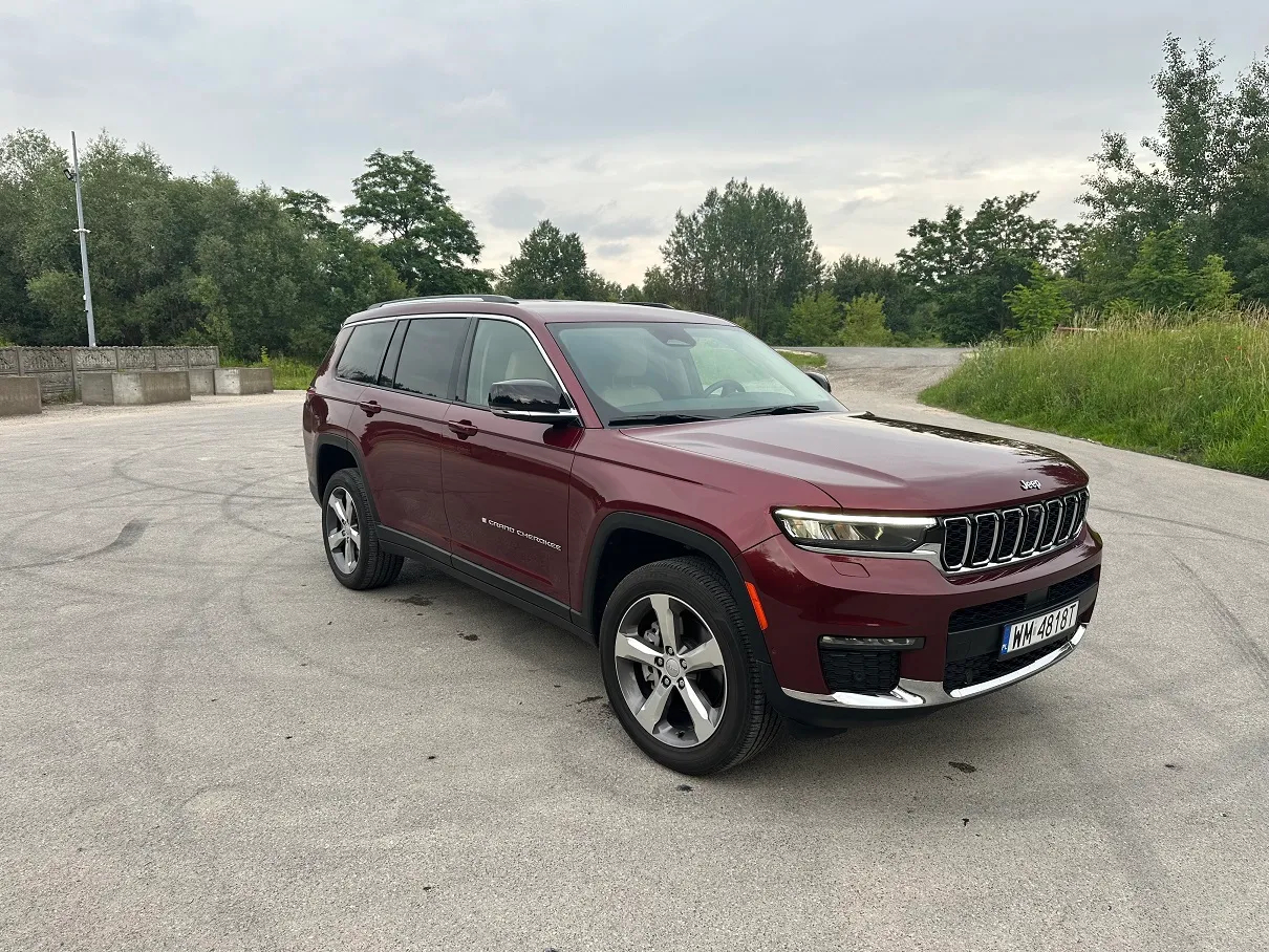 Jeep Grand Cherokee - 4