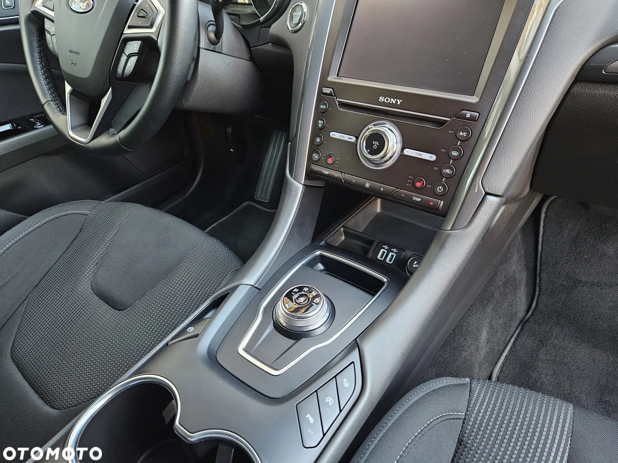 Ford Mondeo Turnier 2.0 EcoBlue Titanium - 12