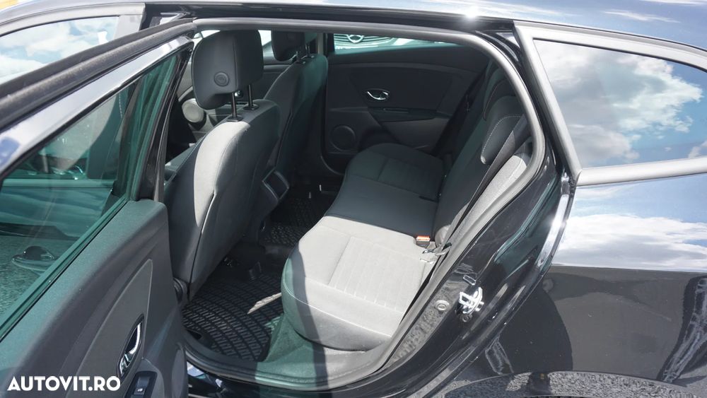 Renault Megane ENERGY dCi 110 EDC LIMITED - 9