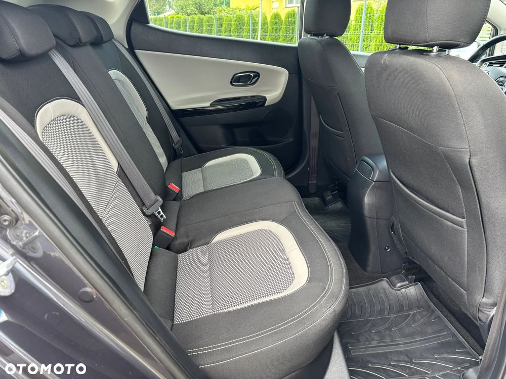 Kia Ceed 1.6 CRDi 128 ISG Platinum Edition - 10