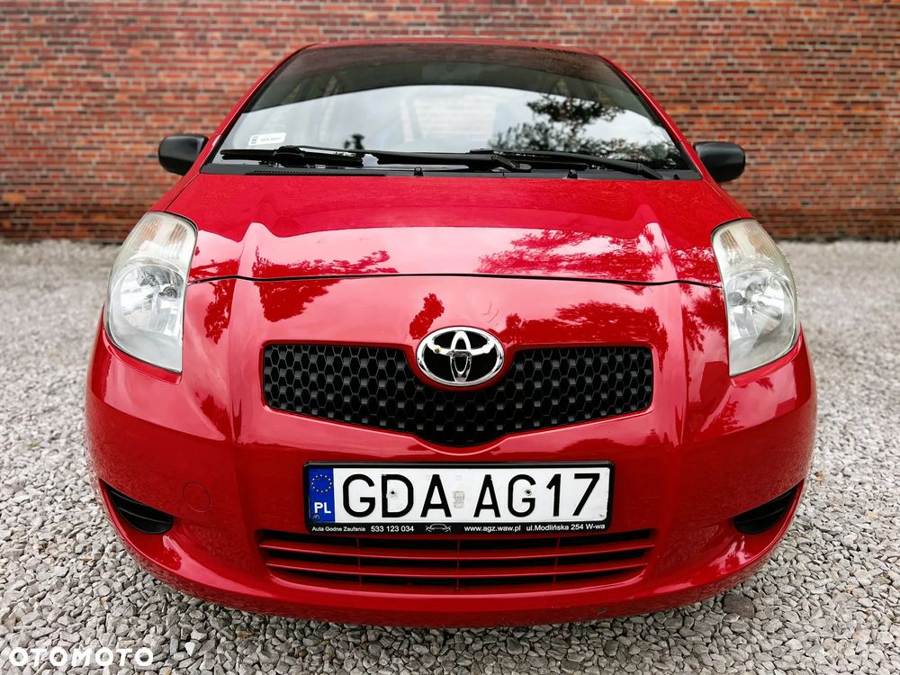 Toyota Yaris - 34