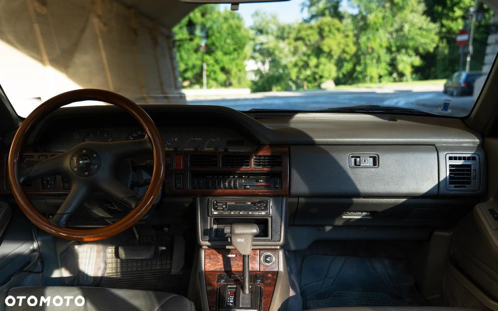 Mazda 929 3.0 GLX SR - 18