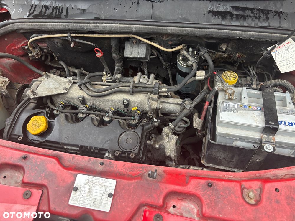 Fiat Doblo 1.9 JTD Dynamic - 20