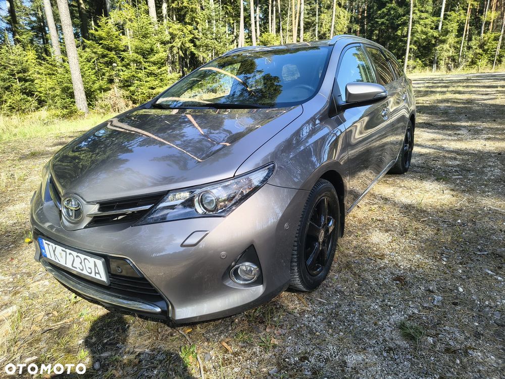 Toyota Auris 2.0 D-4D Executive - 2