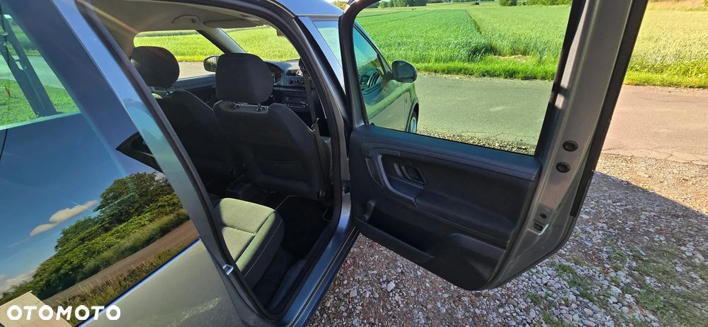 Skoda Roomster 1.2 TSI Scout - 25