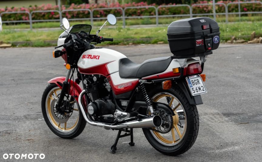 Suzuki GS - 6