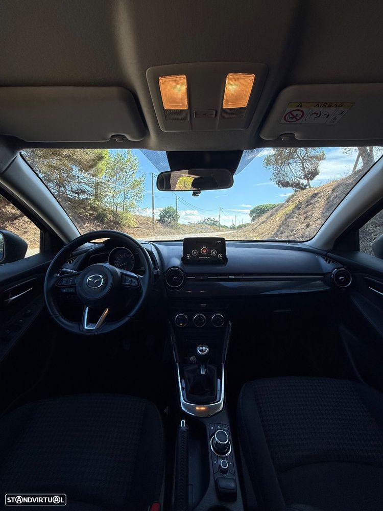 Mazda 2 1.5 Sky.Excellence Navi - 11