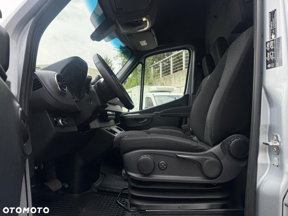 Mercedes-Benz Sprinter Sprinter 319 CDI - 7